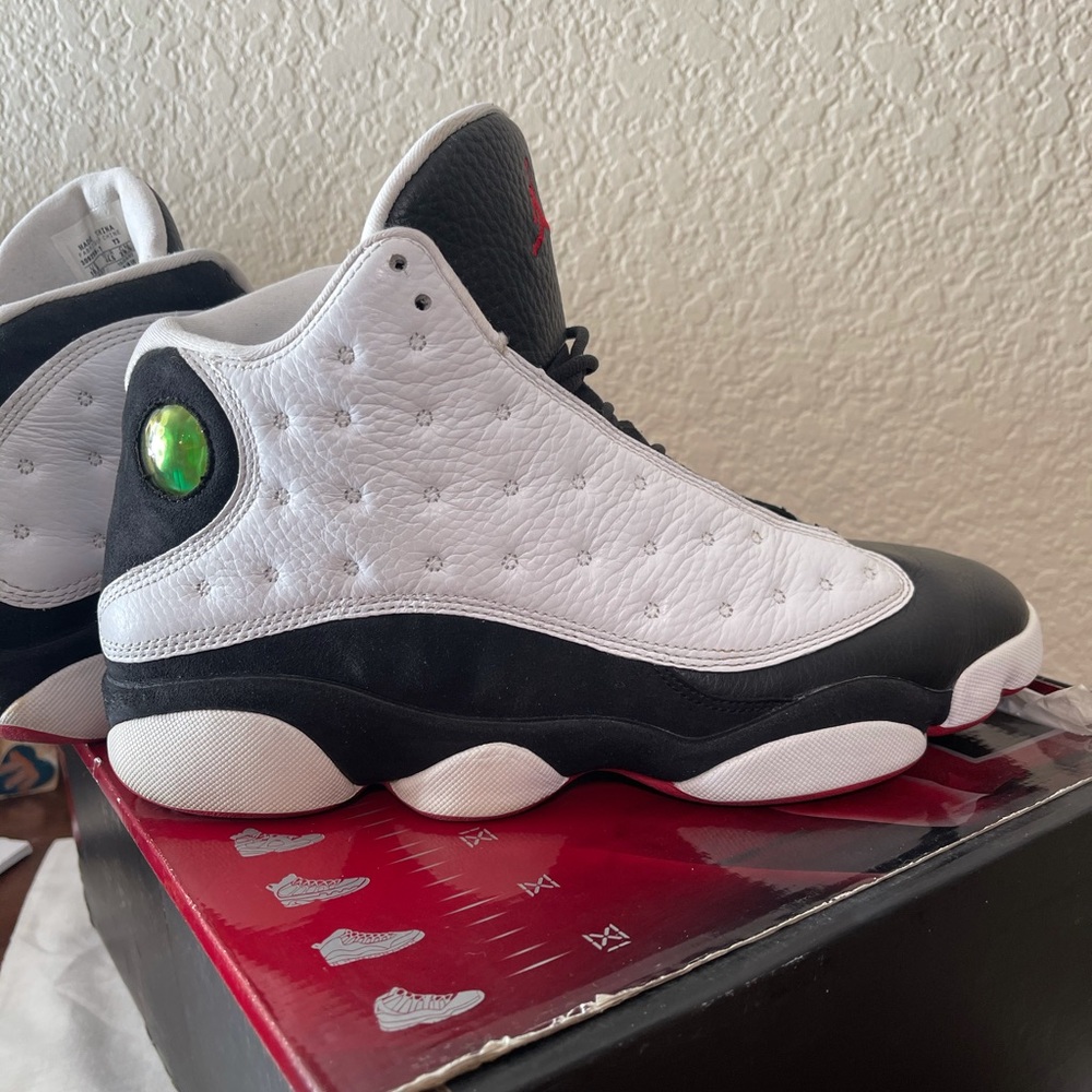 Air Jordan sneakers - Picture 5 of 10